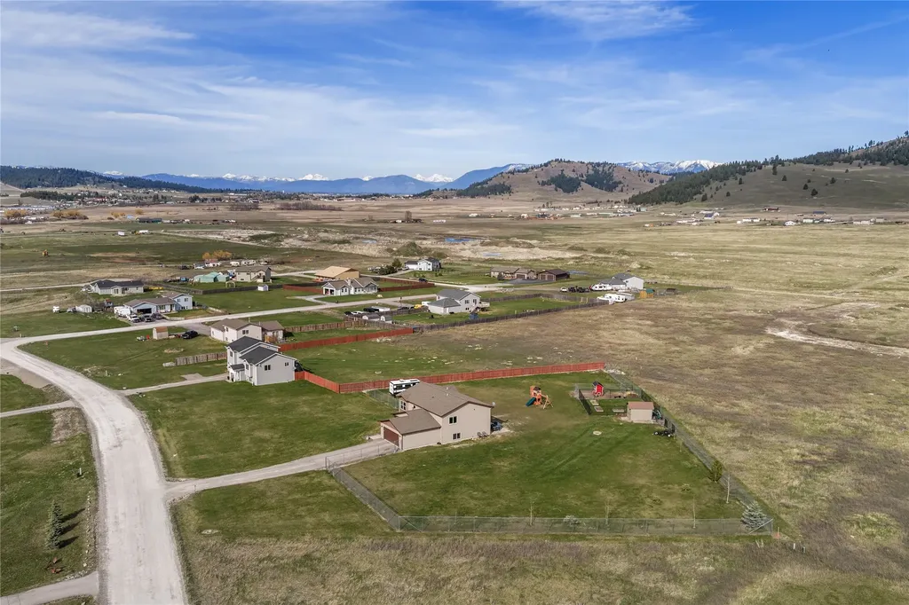 83 Dolphin Drive Kalispell MT 59901