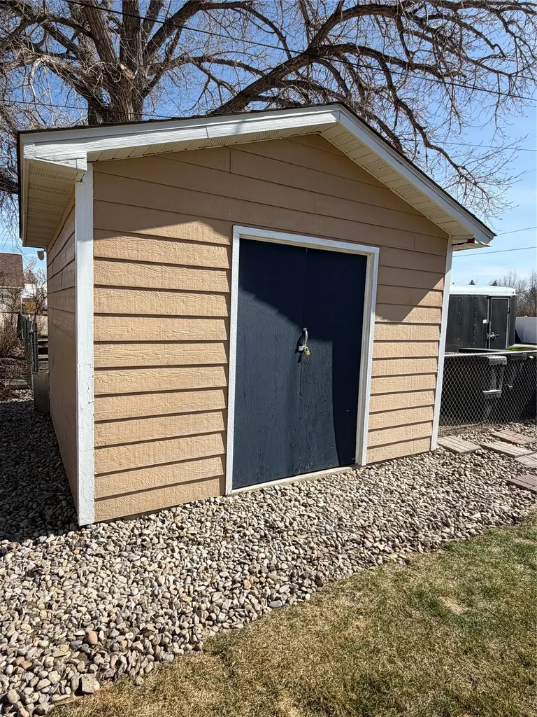 701 S Michigan Street Conrad MT 59425
