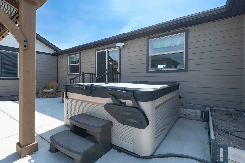 7120 Frontier Drive Helena MT 59602