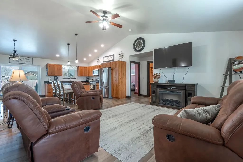 7120 Frontier Drive Helena MT 59602