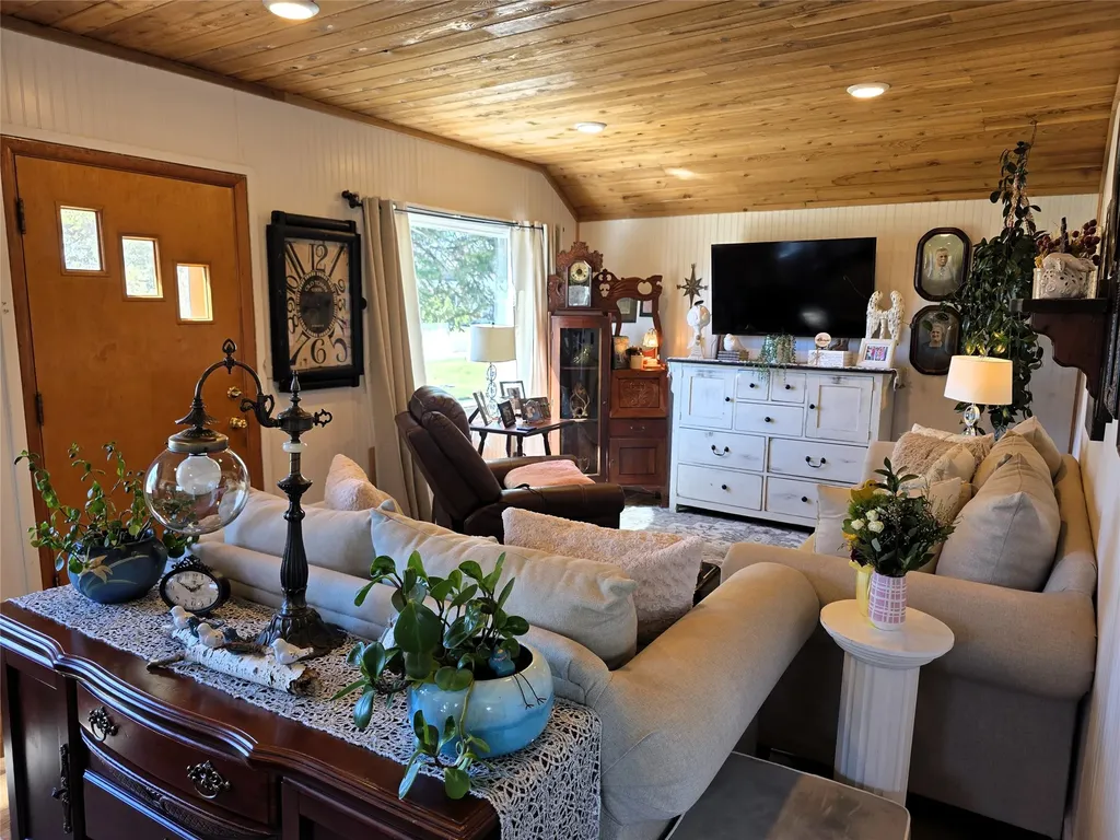 217 3rd Avenue SW Choteau MT 59422