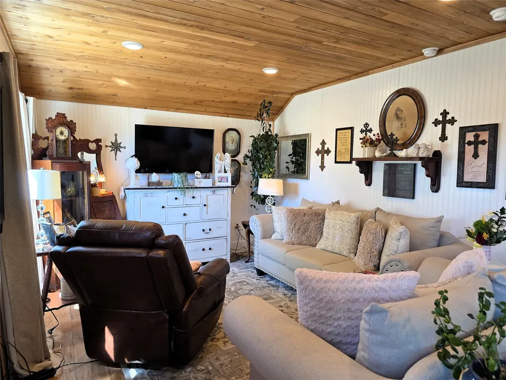 217 3rd Avenue SW Choteau MT 59422
