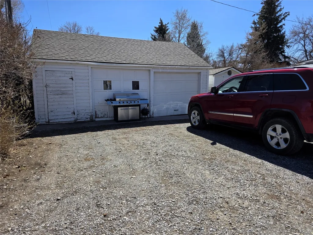 217 3rd Avenue SW Choteau MT 59422