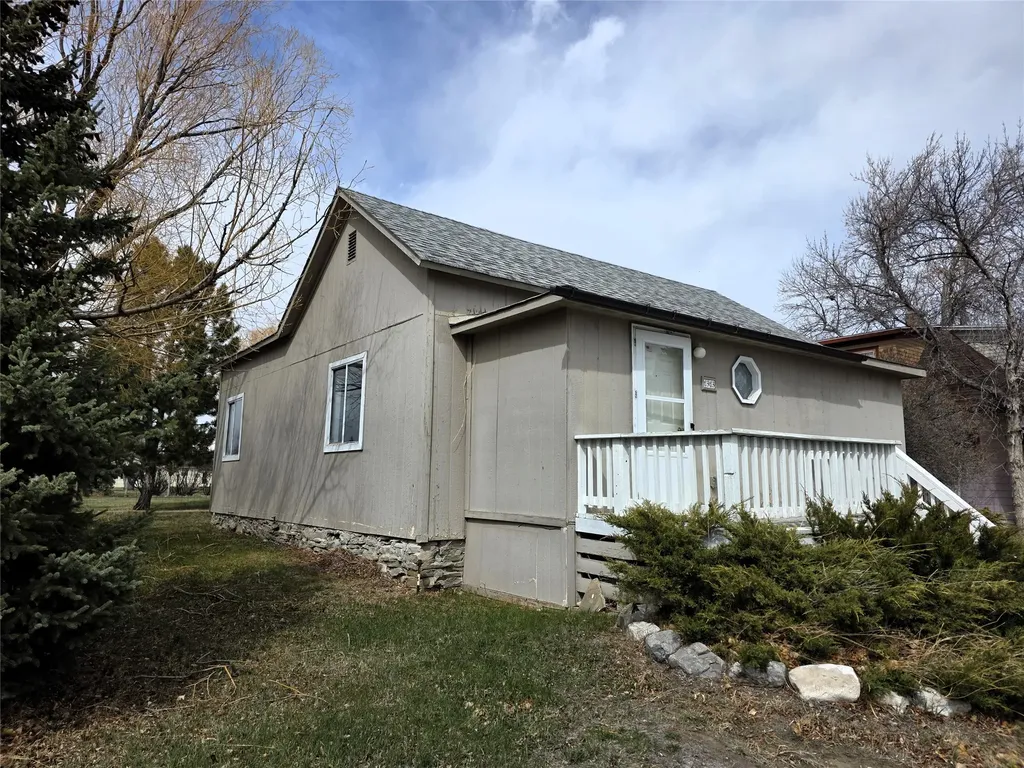 33 4th Street NW Choteau MT 59422