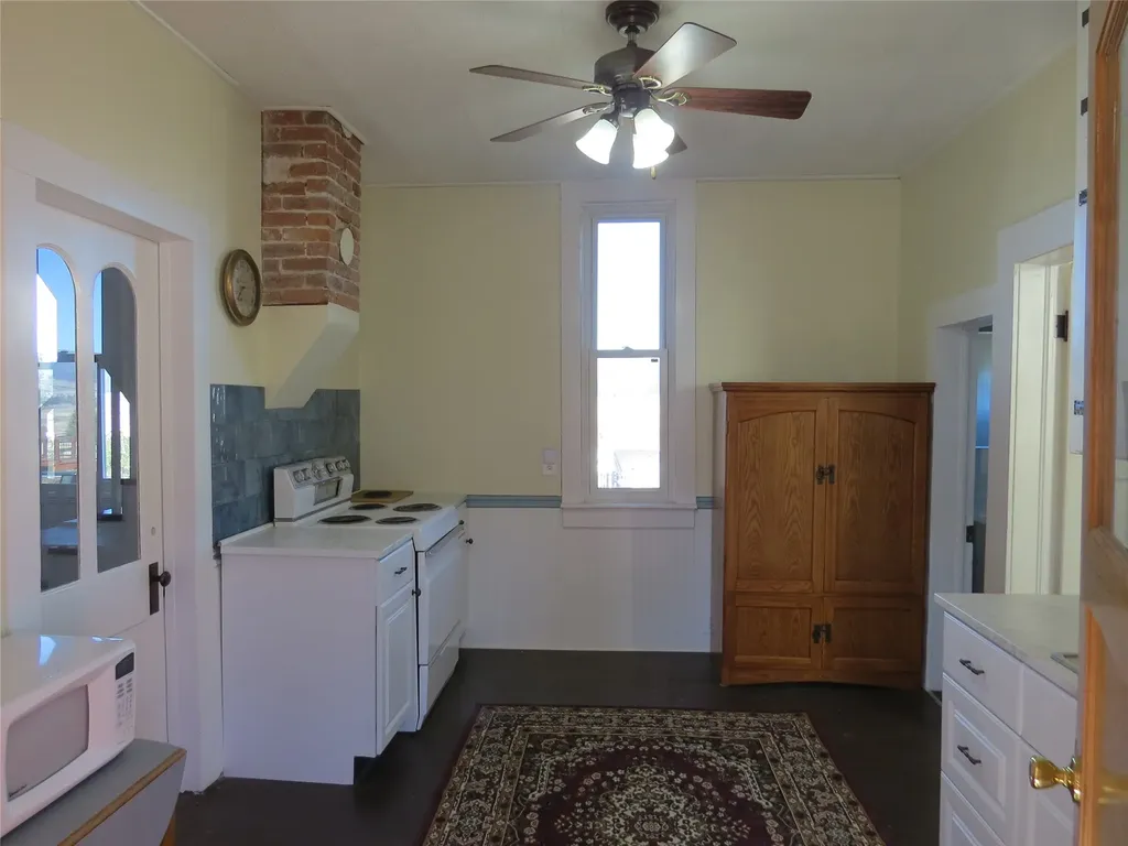 819 Pearl Street Philipsburg MT 59858