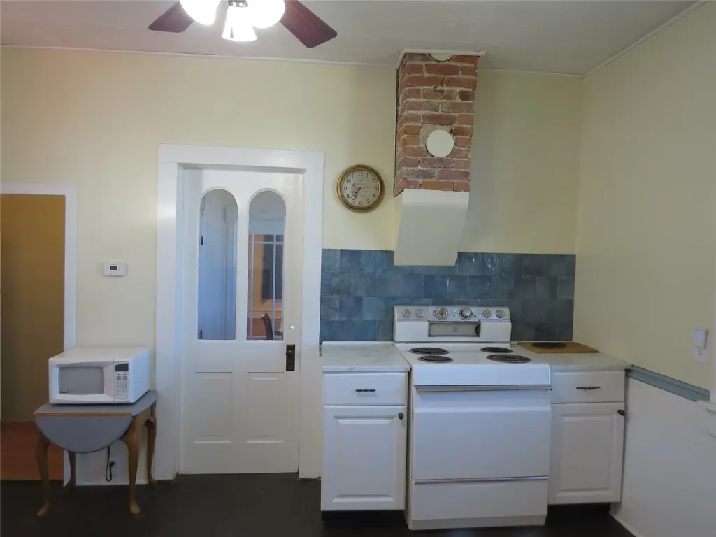 819 Pearl Street Philipsburg MT 59858