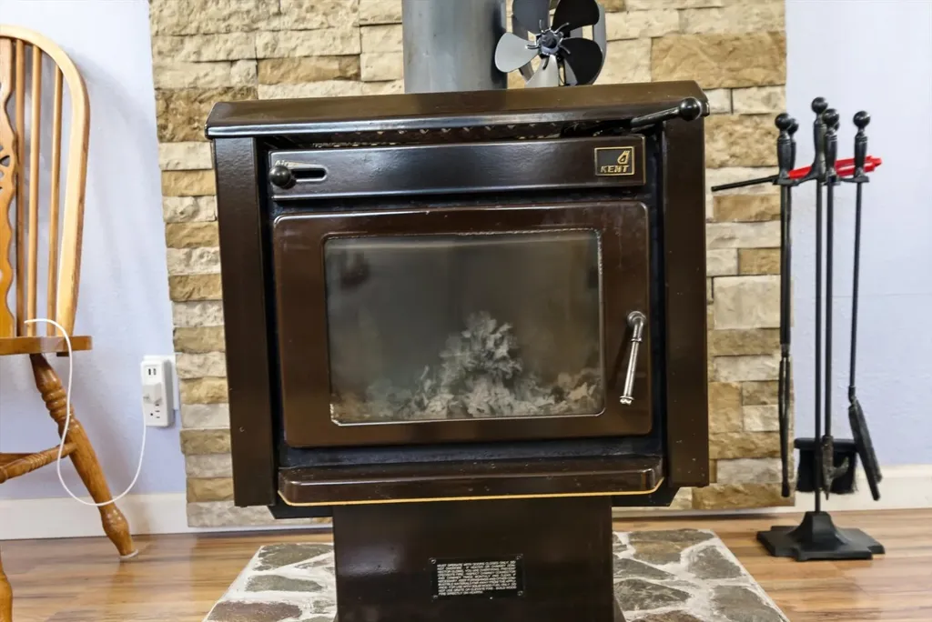 504 2nd Avenue S Hot Springs MT 59845