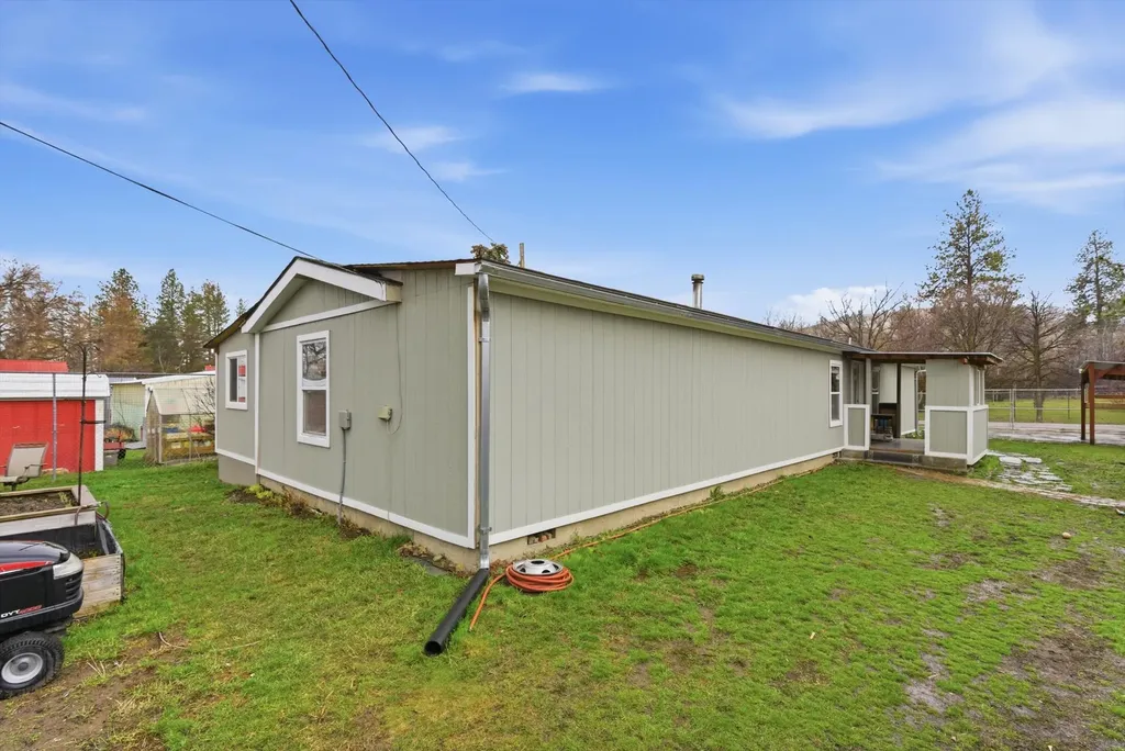 504 2nd Avenue S Hot Springs MT 59845