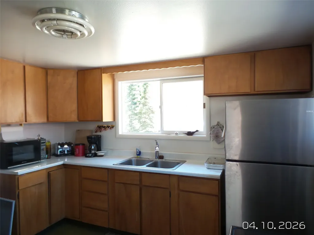500 Pine Street Neihart MT 59465