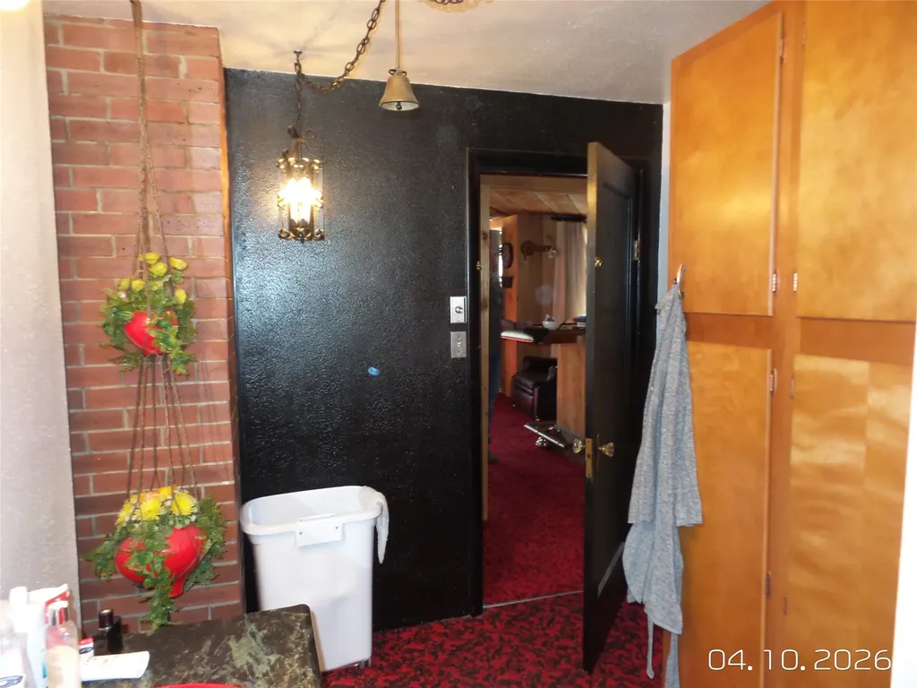 500 Pine Street Neihart MT 59465