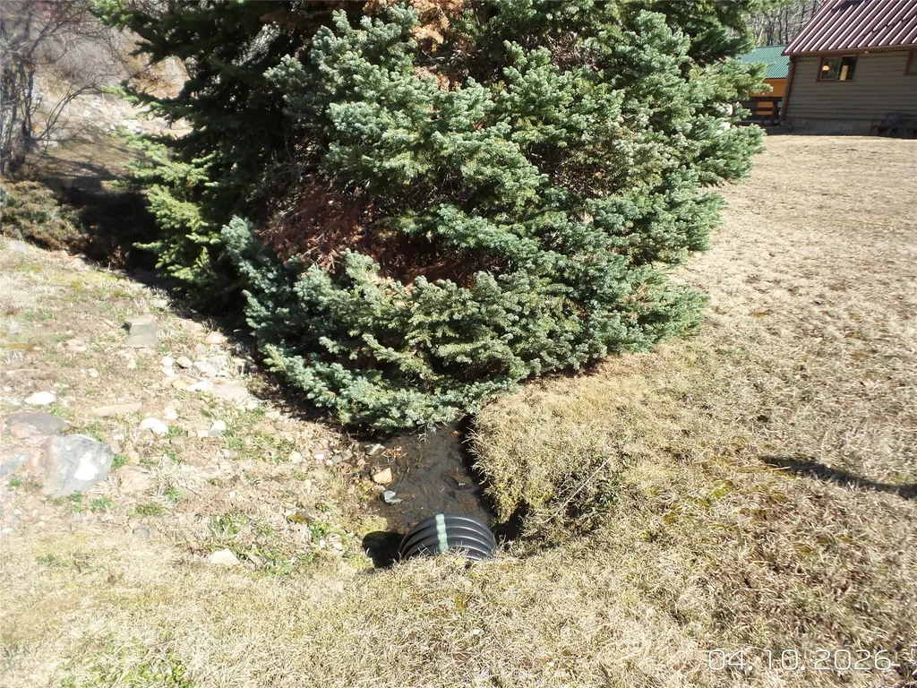 500 Pine Street Neihart MT 59465