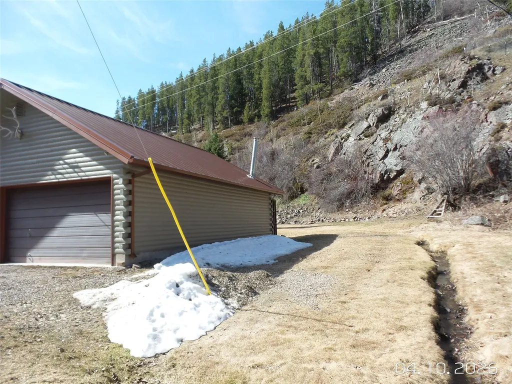 500 Pine Street Neihart MT 59465
