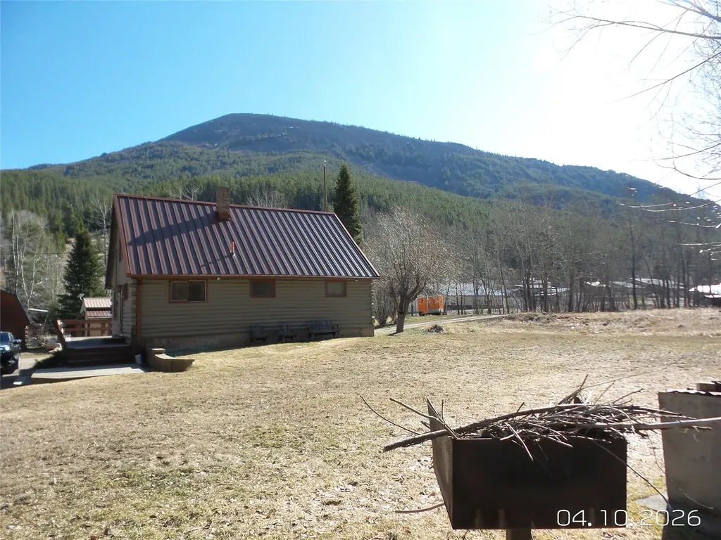 500 Pine Street Neihart MT 59465