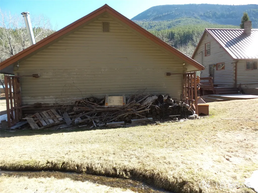 500 Pine Street Neihart MT 59465
