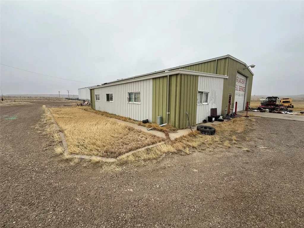 14 Lewis Road Cut Bank MT 59427