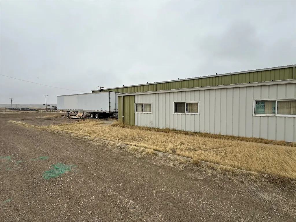 14 Lewis Road Cut Bank MT 59427