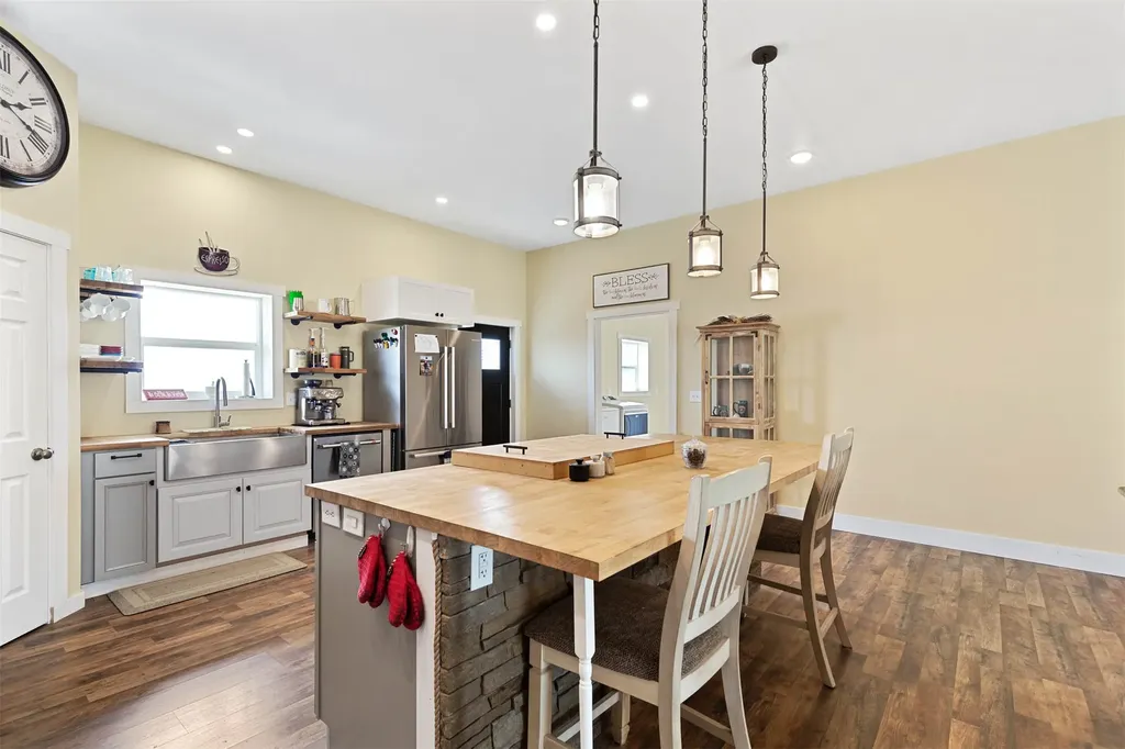 88 Hilltop Vista Loop Three Forks MT 59752