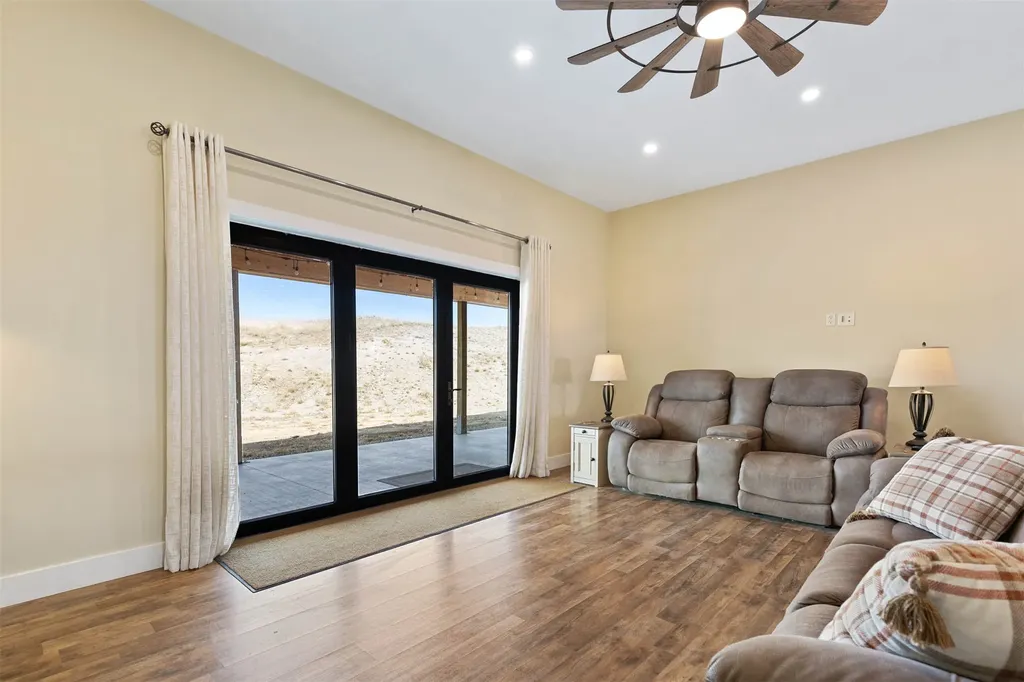 88 Hilltop Vista Loop Three Forks MT 59752