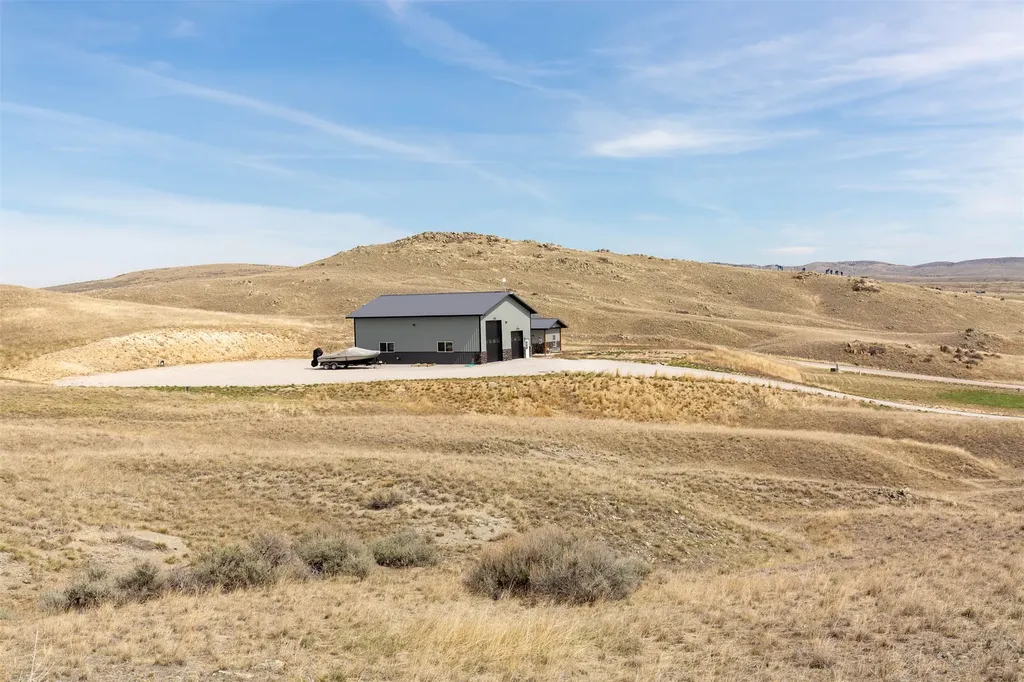 88 Hilltop Vista Loop Three Forks MT 59752