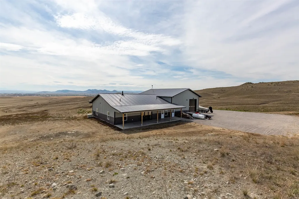 88 Hilltop Vista Loop Three Forks MT 59752
