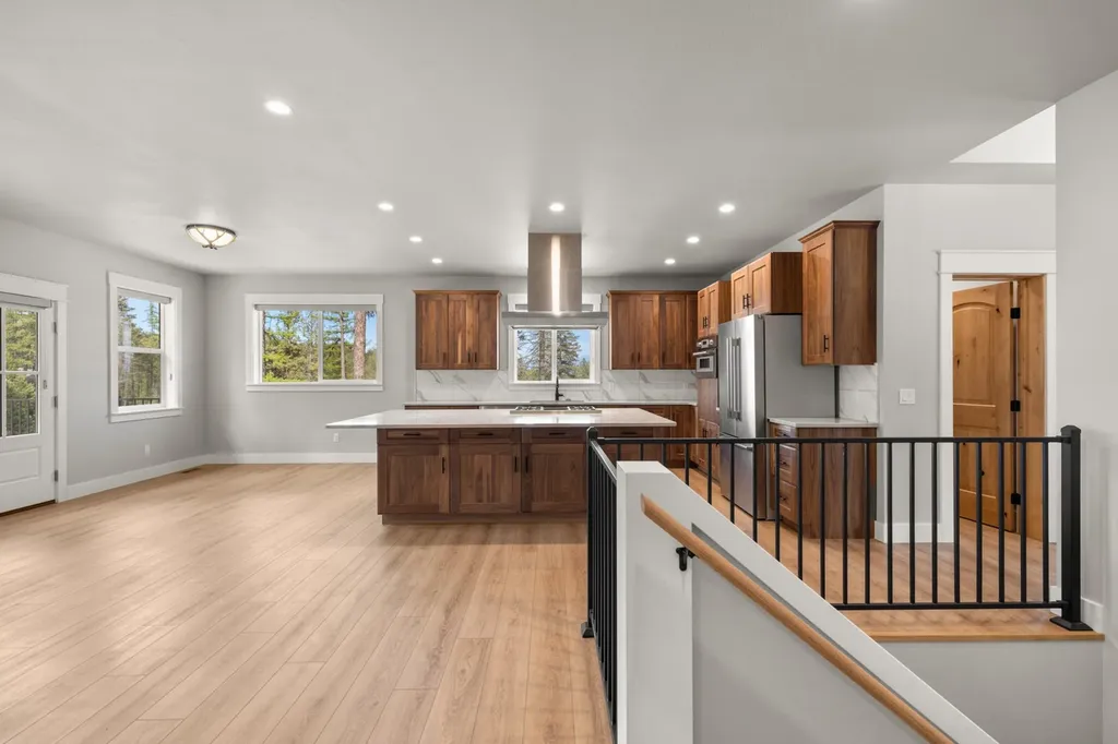335 Skookum Road Lakeside MT 59922