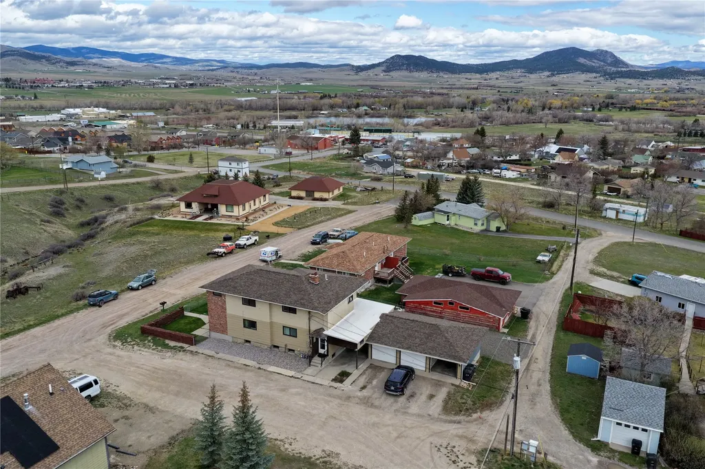 917 Elizabeth Street Helena MT 59601