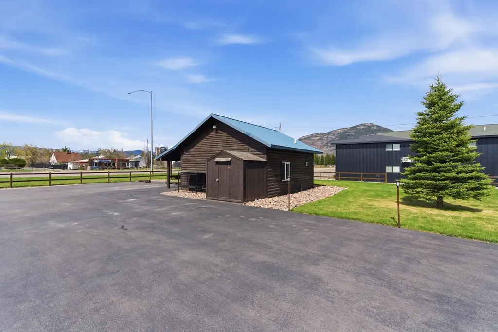 7343 Us Highway 2 E Columbia Falls MT 59912