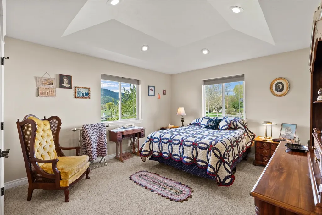 18034 Mullan Road Frenchtown MT 59834