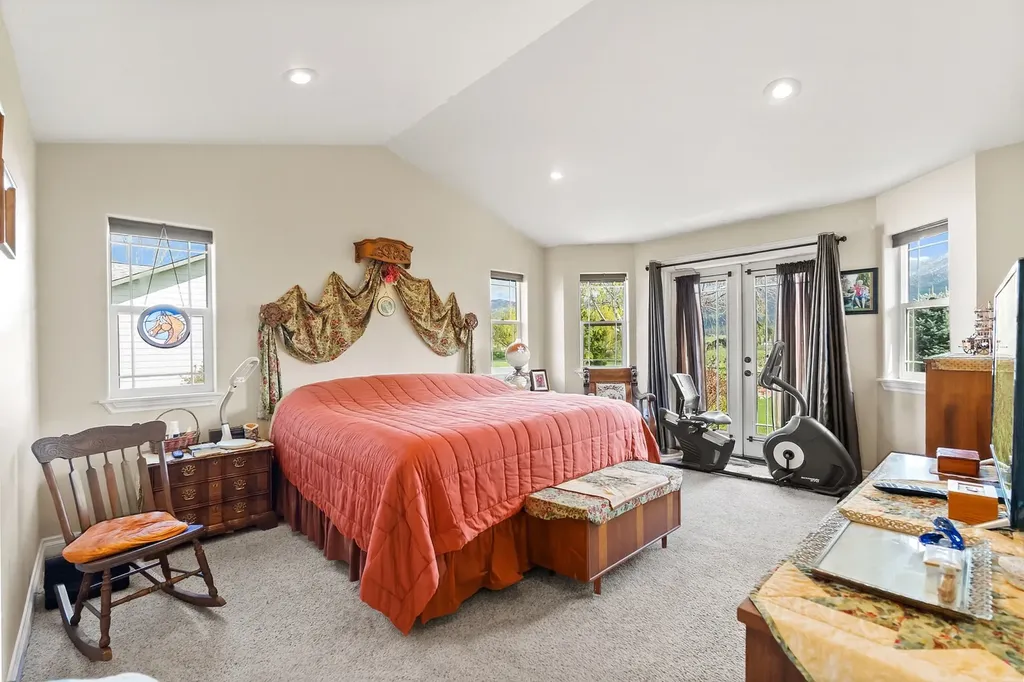 18034 Mullan Road Frenchtown MT 59834