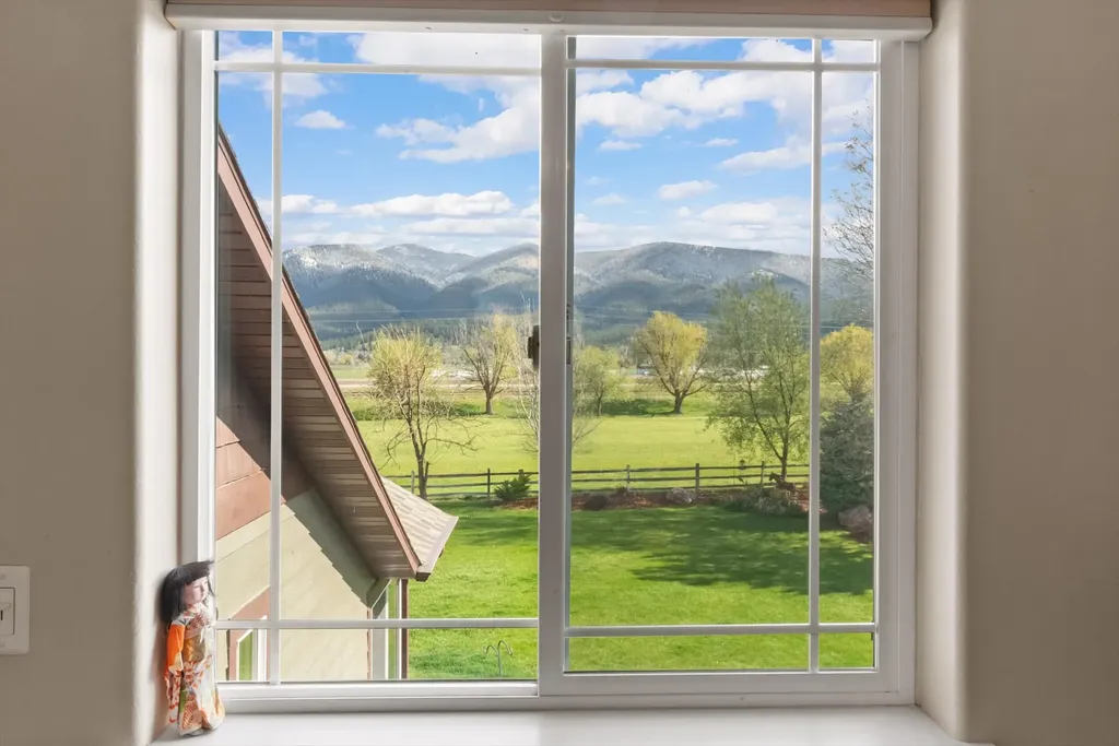 18034 Mullan Road Frenchtown MT 59834