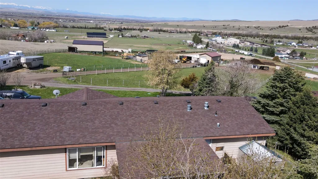 7135 Raven Drive Belgrade MT 59714