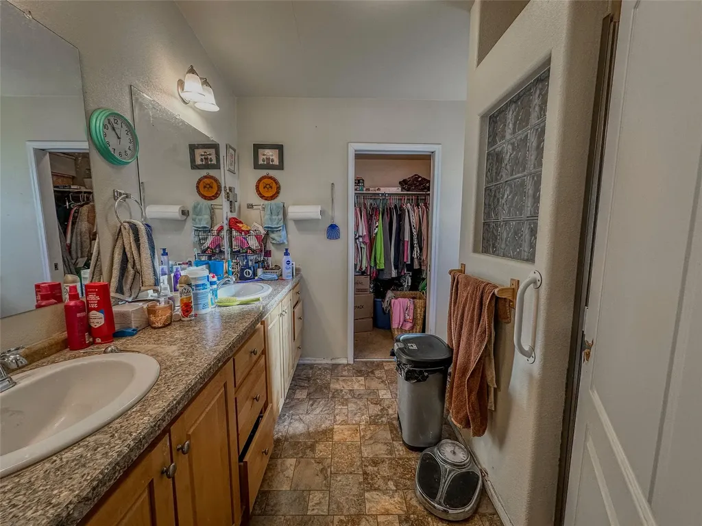 7135 Raven Drive Belgrade MT 59714