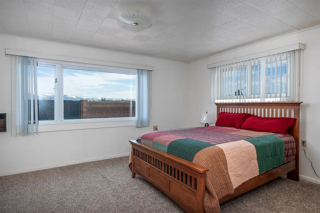 302/304 2nd Avenue W Kalispell MT 59901