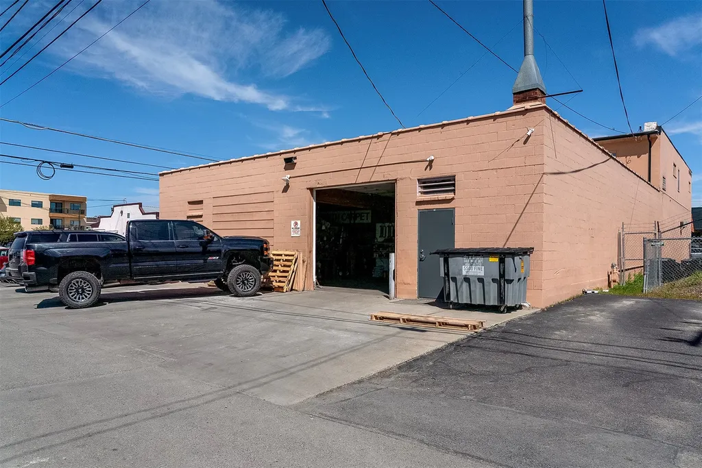 302/304 2nd Avenue W Kalispell MT 59901