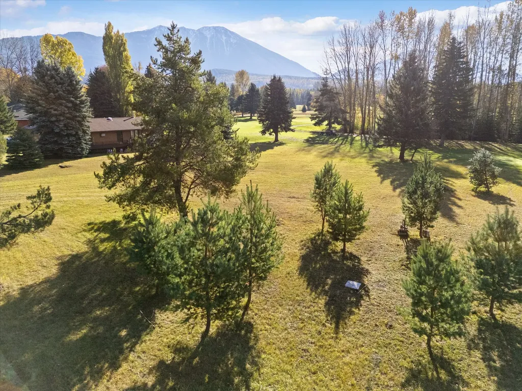 812/816 River Bend Drive West Glacier MT 59936