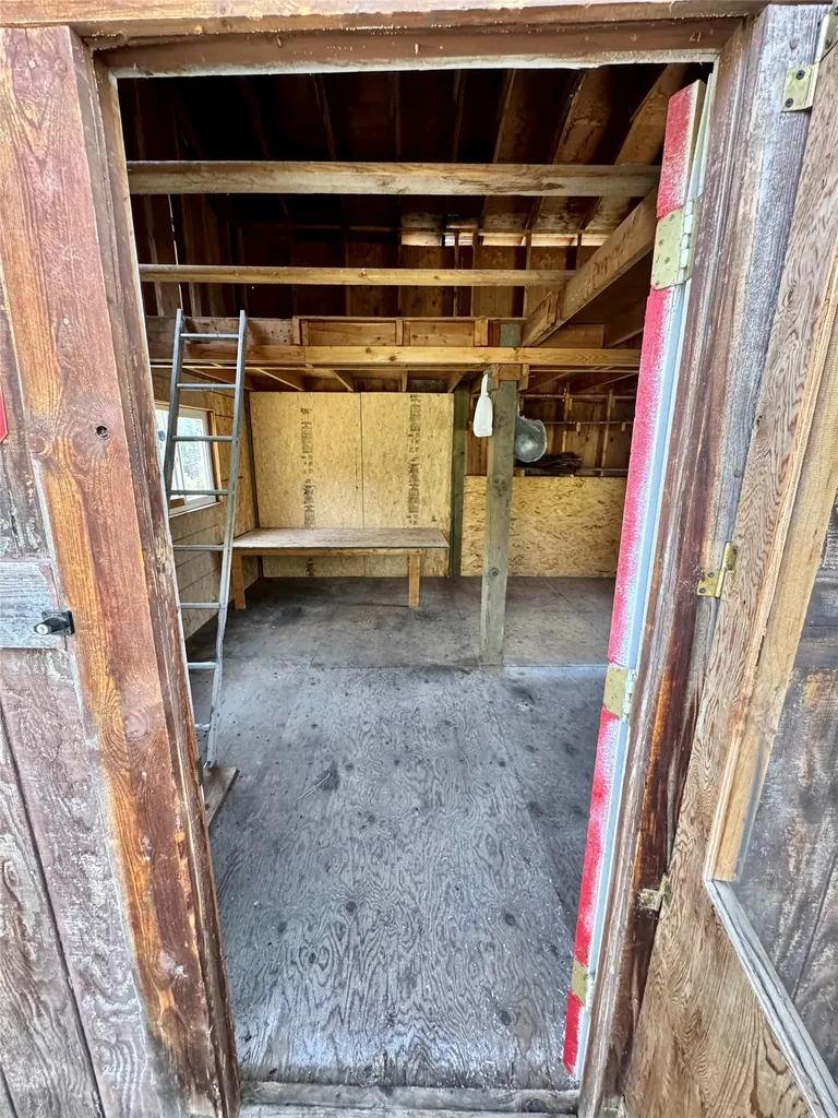31 Packer Gulch Road Drummond MT 59832
