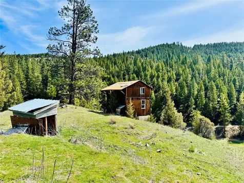31 Packer Gulch Road Drummond MT 59832