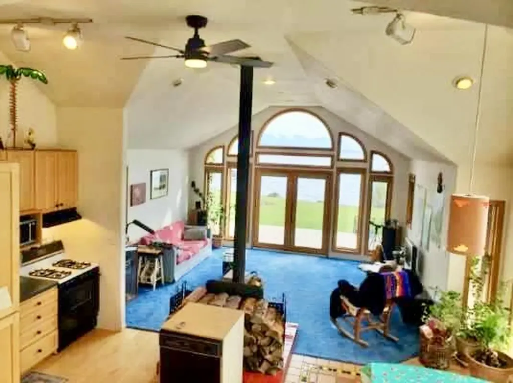 26134 Spinnaker Lane Elmo MT 59915