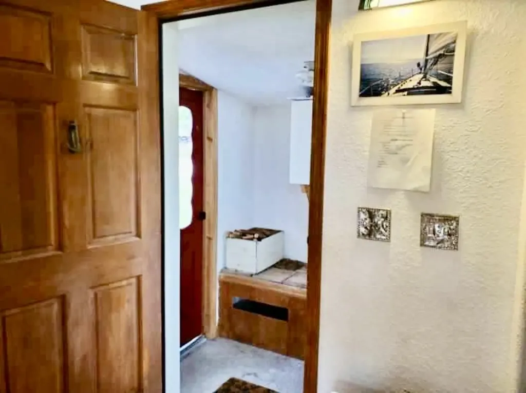 26134 Spinnaker Lane Elmo MT 59915