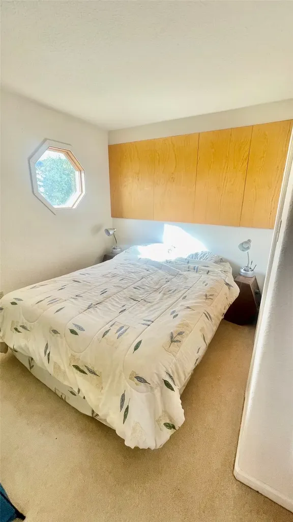 26134 Spinnaker Lane Elmo MT 59915