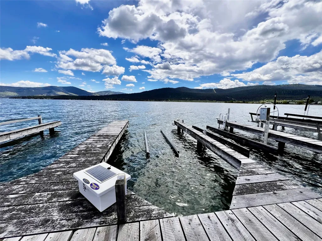 26134 Spinnaker Lane Elmo MT 59915