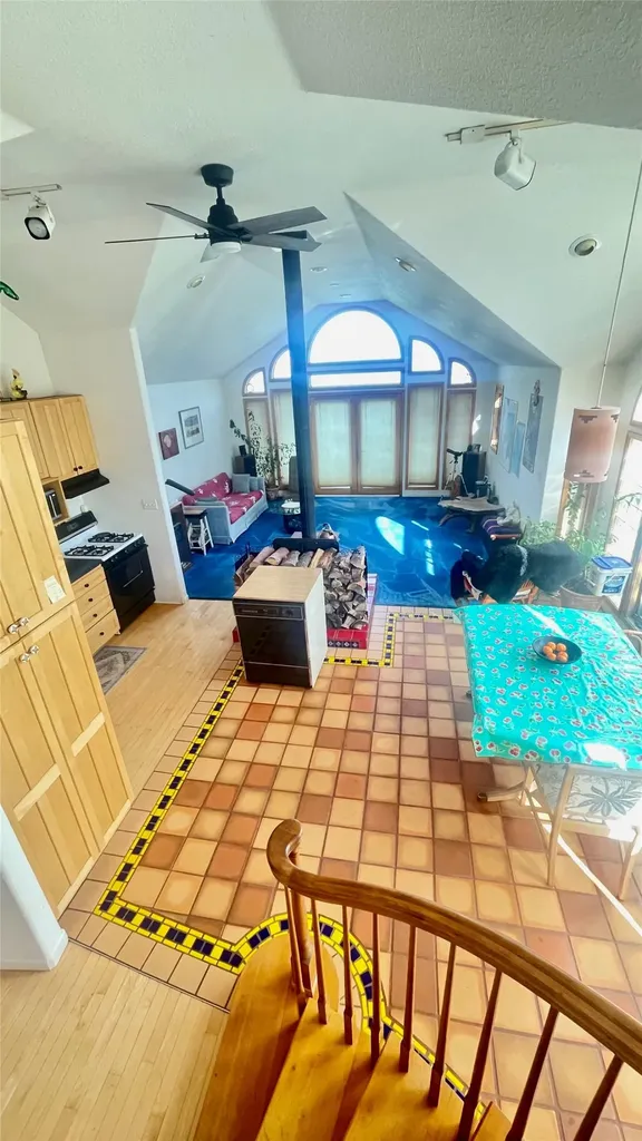 26134 Spinnaker Lane Elmo MT 59915