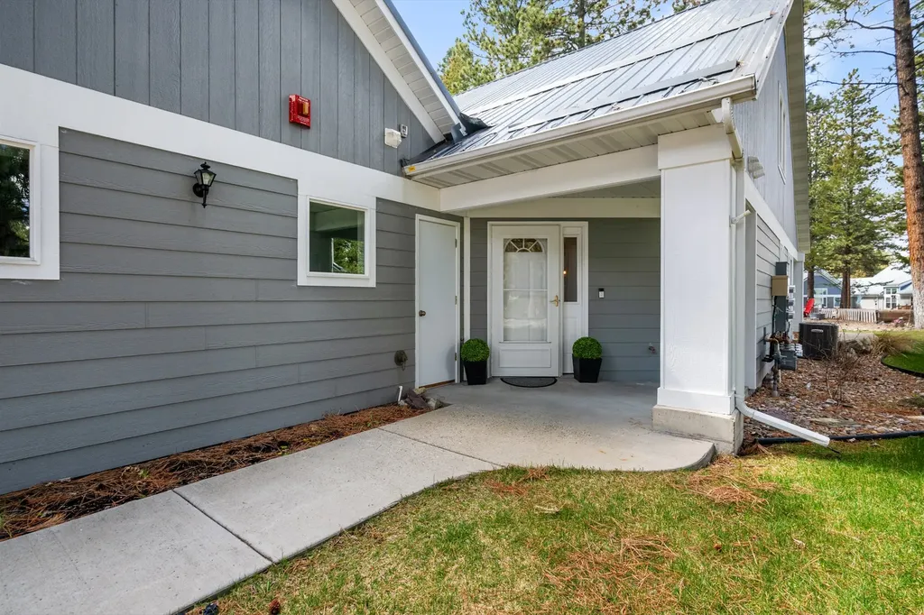 35 Stoney Brook Drive Clancy MT 59634