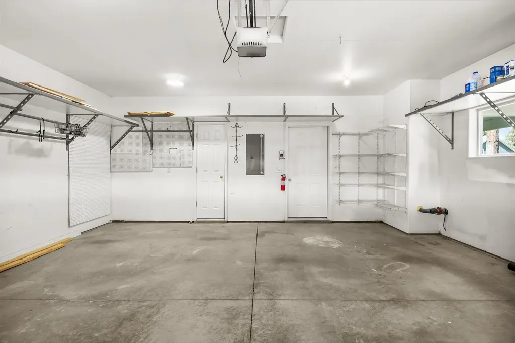 35 Stoney Brook Drive Clancy MT 59634