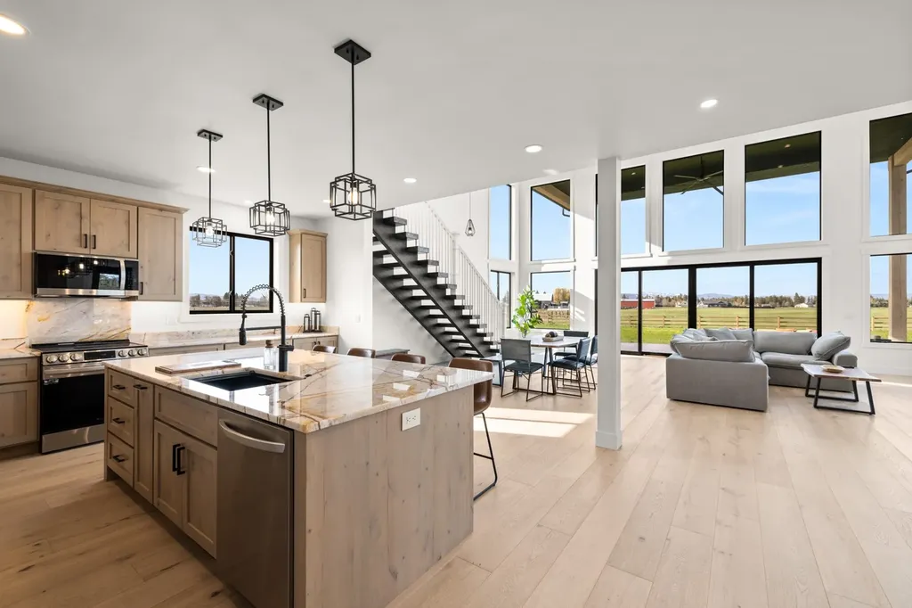 111 Freedom Way Kalispell MT 59901