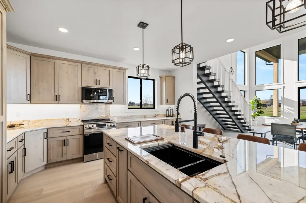 111 Freedom Way Kalispell MT 59901