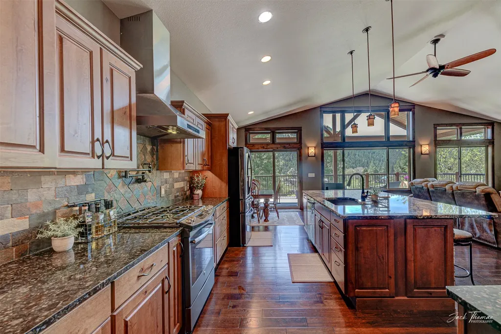 3077 Old Broadwater Lane Helena MT 59601