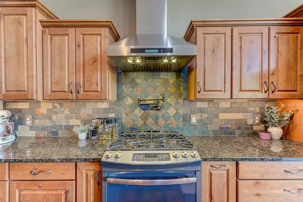 3077 Old Broadwater Lane Helena MT 59601