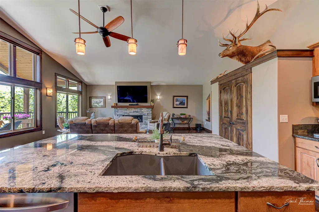 3077 Old Broadwater Lane Helena MT 59601
