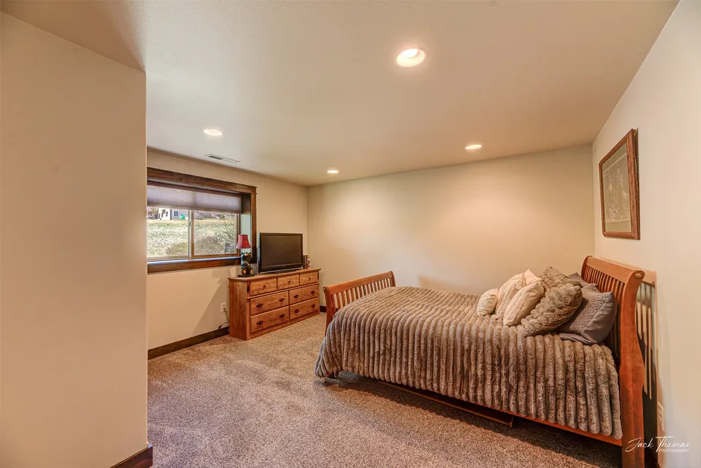 3077 Old Broadwater Lane Helena MT 59601